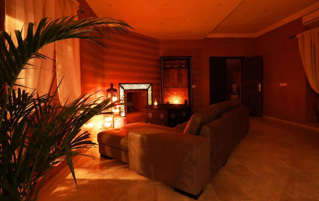 Le Petit Chateau Des Anges Ouled Bouzid Екстер'єр фото