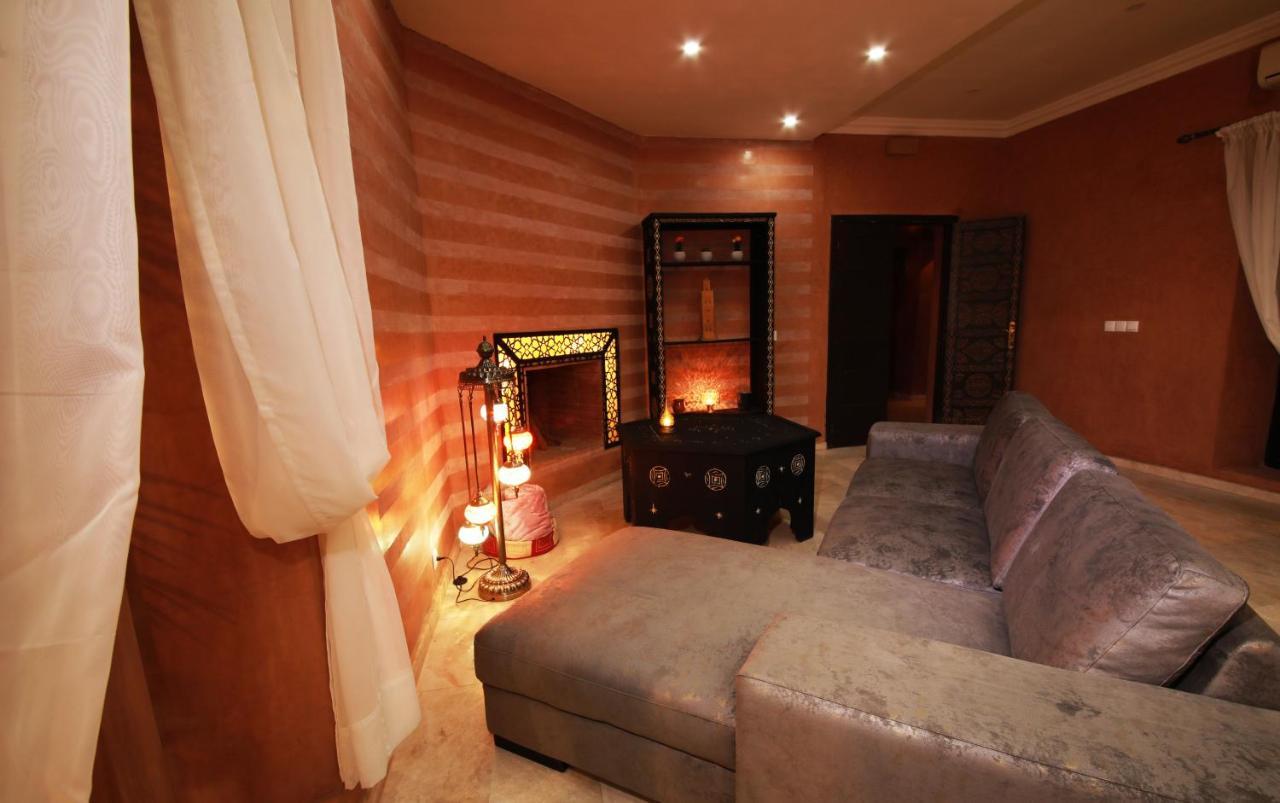 Le Petit Chateau Des Anges Ouled Bouzid Екстер'єр фото